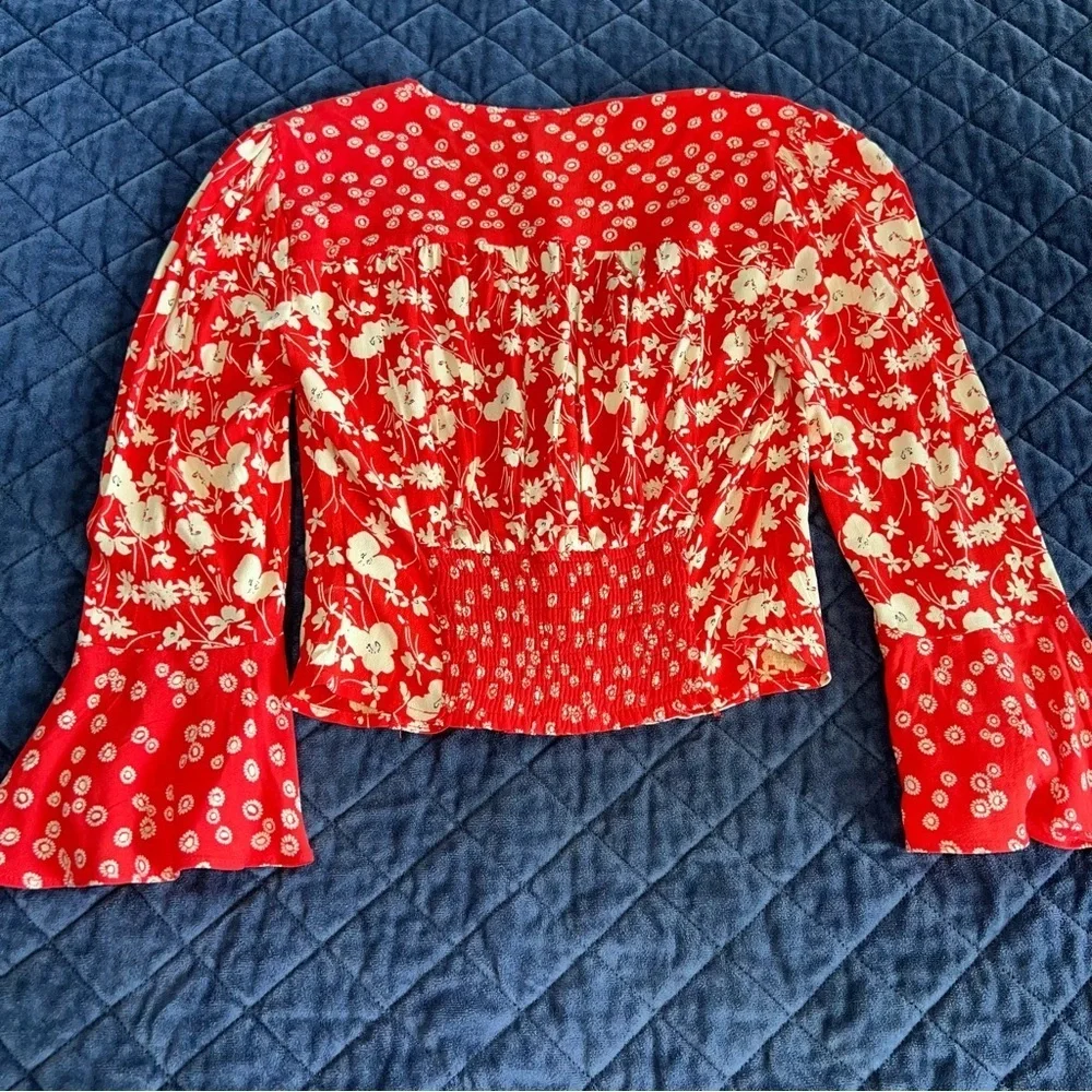 Free People Top Women’s XS Floral Lady Bohemian Crop Blouse Bell Sleeve DD